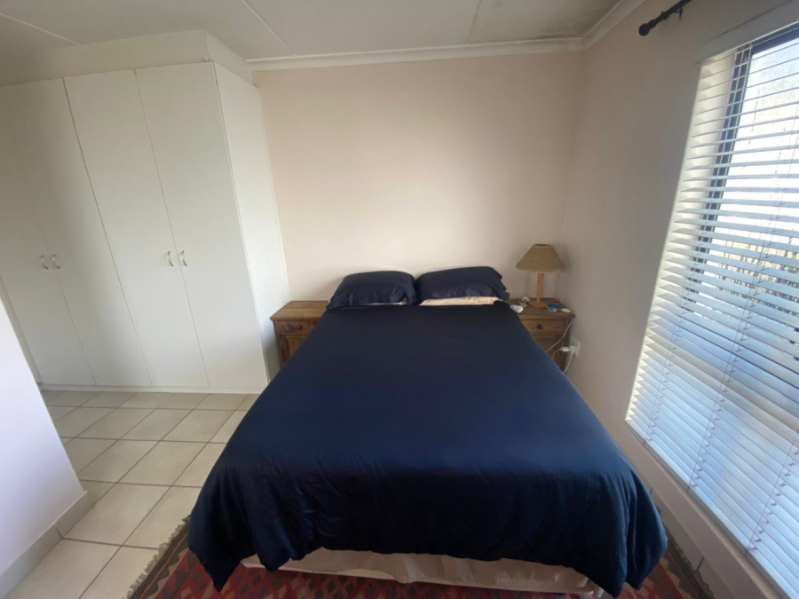 To Let 2 Bedroom Property for Rent in Burgundy Estate Western Cape